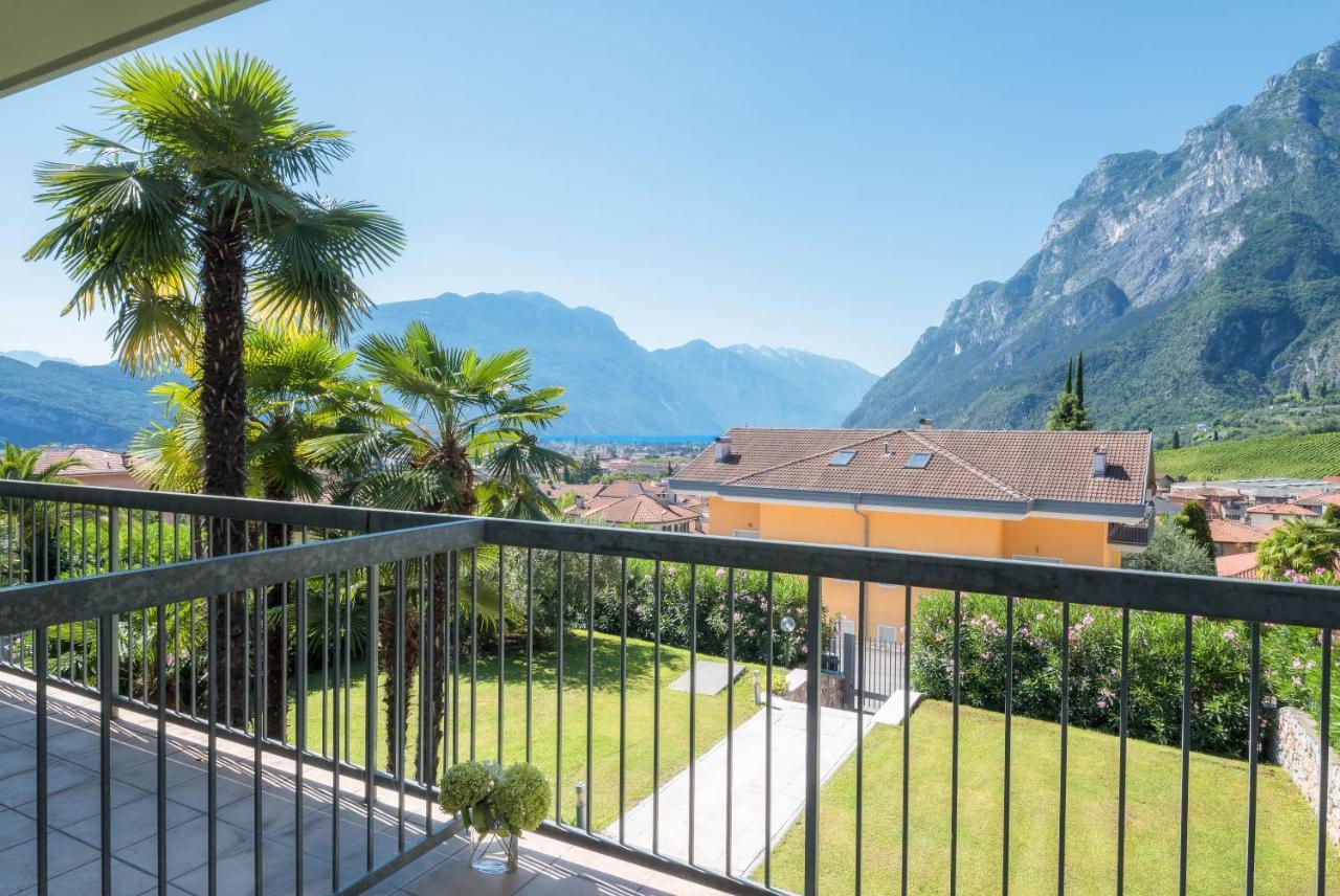 La Busa Apartments - Garda Chill Out Riva del Garda Bagian luar foto